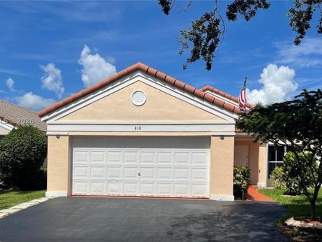 House for sale in Weston, Florida