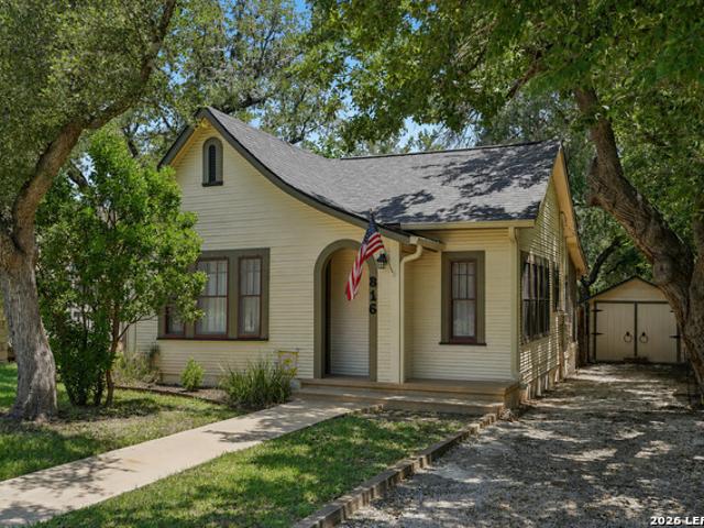 House for sale in Kerrville, Kerr County