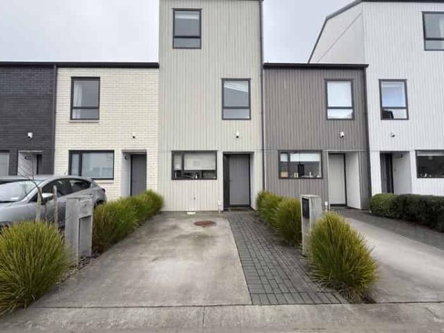 House for rent in Matata, Wellington