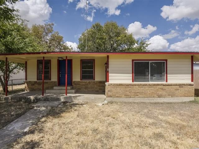 House for sale in Ellis, Texas