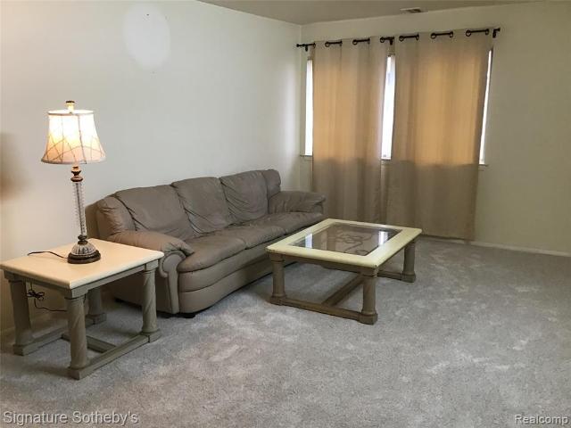 Condo for sale in Sterling Heights, Michigan