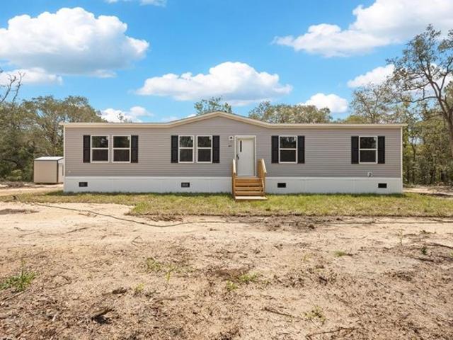 House for sale in Bronson, Florida