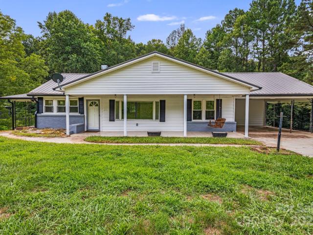 House for sale in Marion, North Carolina