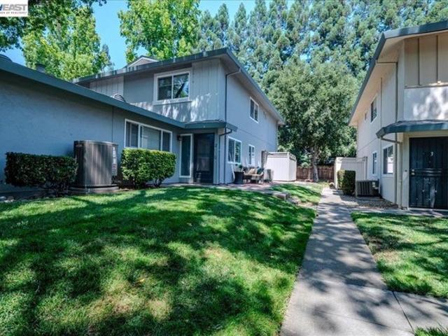 Condo for sale in Pleasanton, California