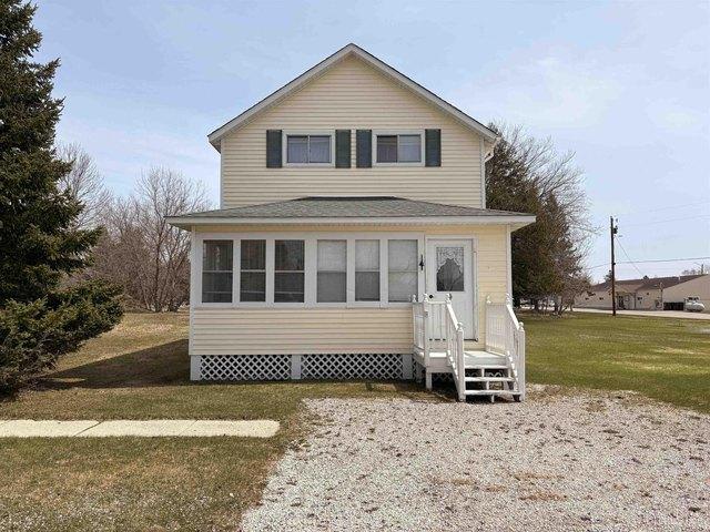 House for sale in Nahma, Michigan