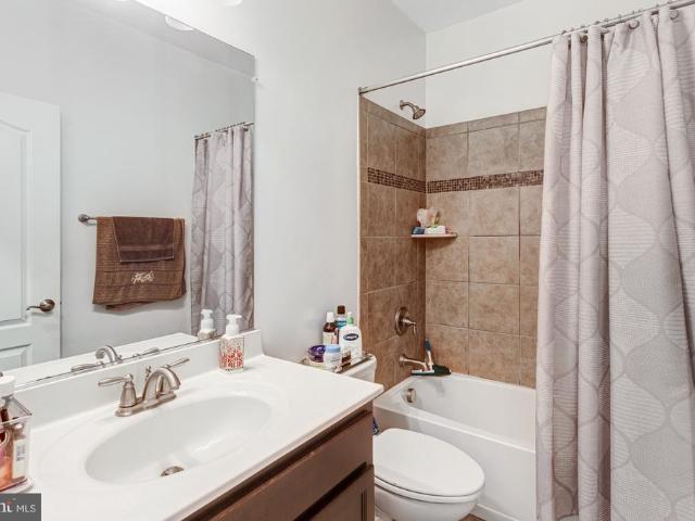 Condo for sale in Virginia