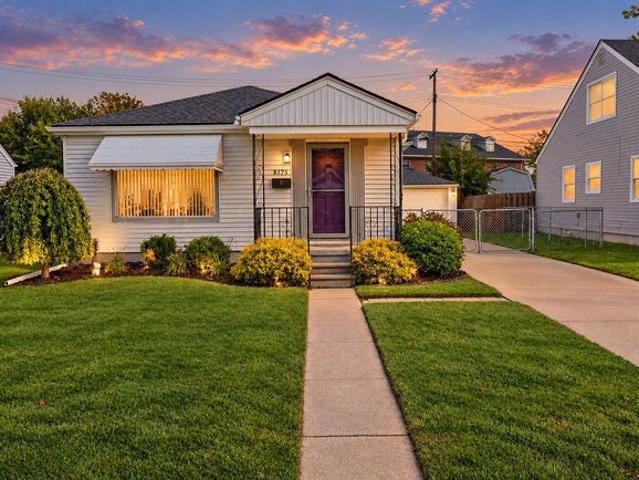 House for sale in Utica, Macomb County