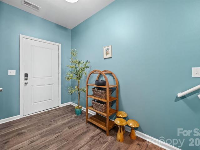 Townhouse for sale in Catawba, North Carolina