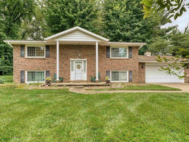 House for sale in Newburgh, Indiana
