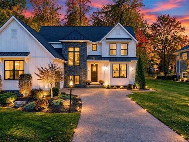 House for sale in Chagrin Falls, Cuyahoga County