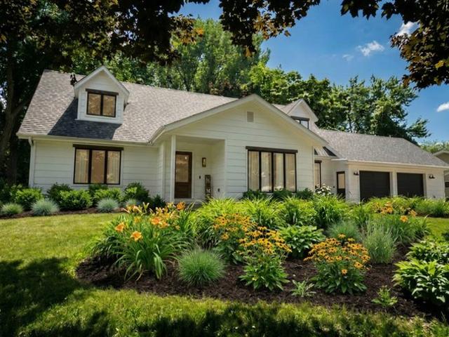 House for sale in Windom, Minnesota