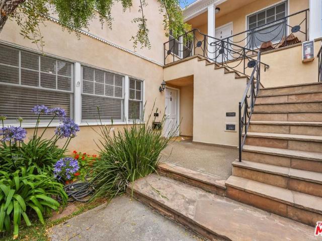 Townhouse for sale in Santa Monica