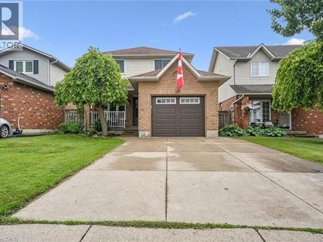 House for sale in Ancaster, Ontario