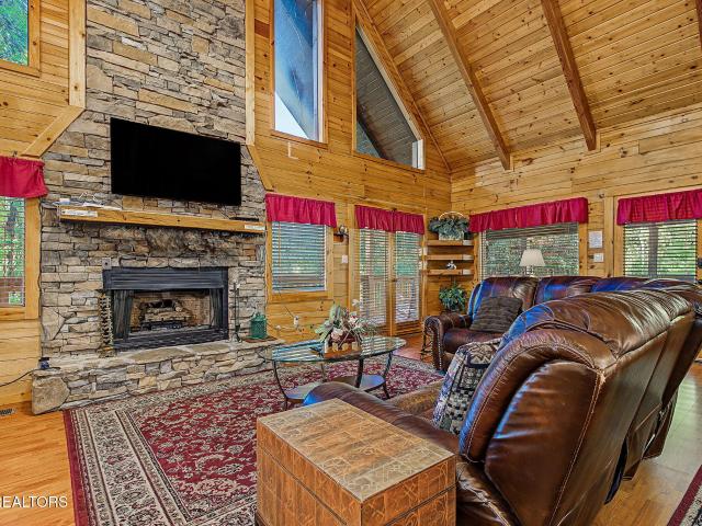 House for sale in Pigeon Forge, East Tennessee