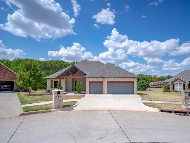 House for sale in Purcell, McClain County
