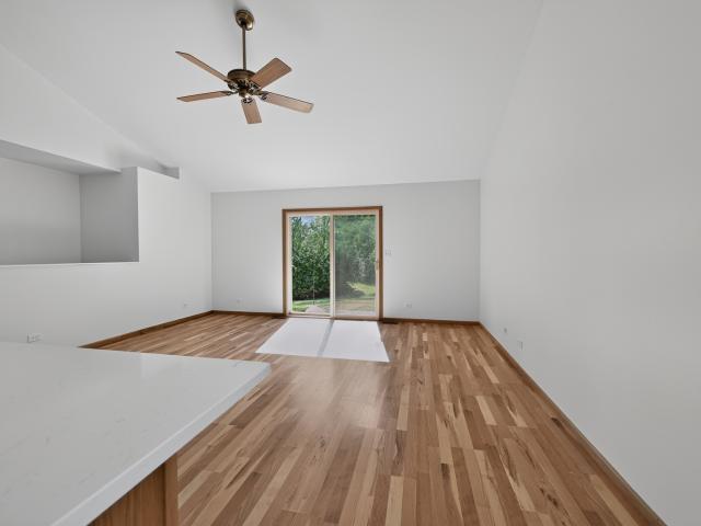House for sale in Mchenry, Illinois