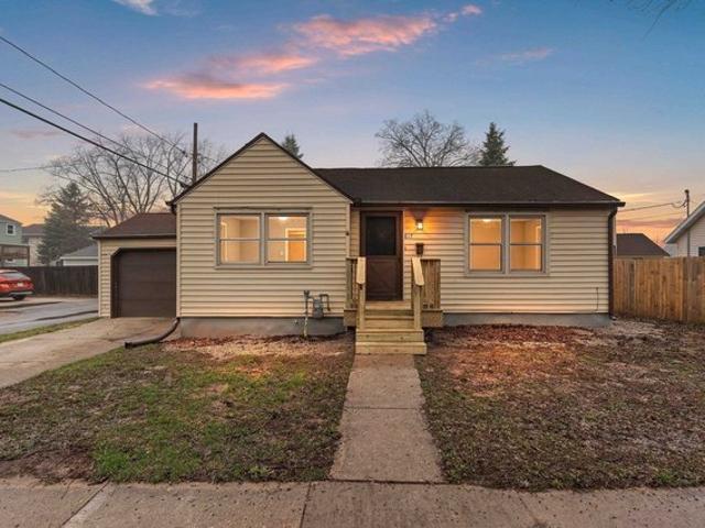House for sale in De Pere, Wisconsin