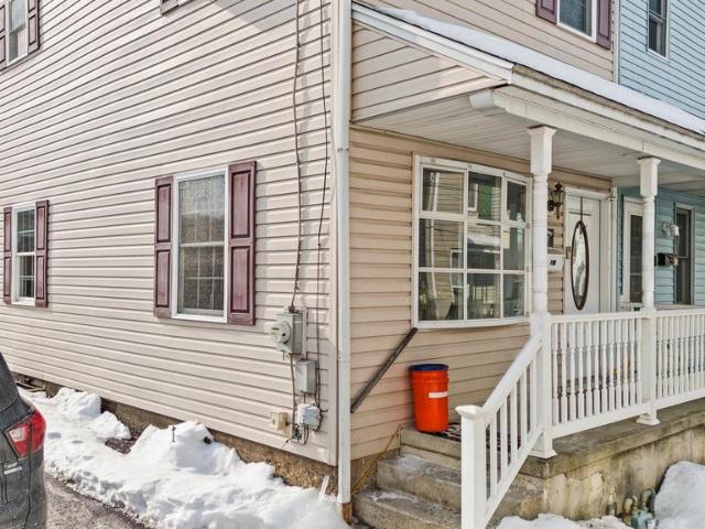 Townhouse for sale in Pottsville, Pennsylvania