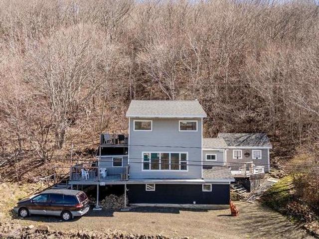 House for sale in Victoria Beach, Nova Scotia
