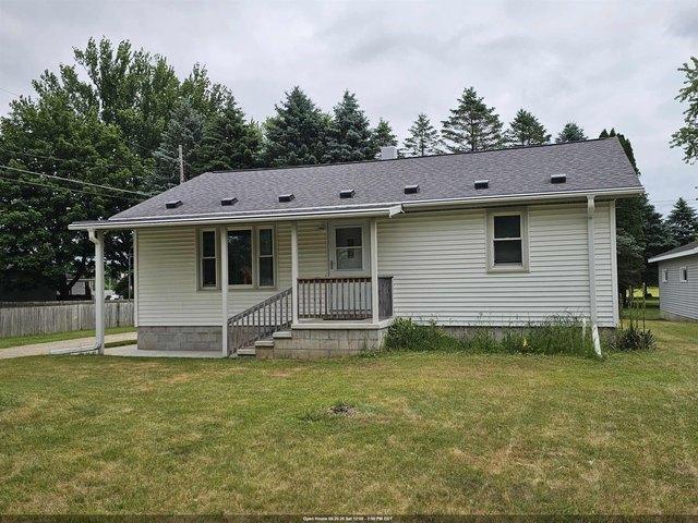 House for sale in Wild Rose, Wisconsin