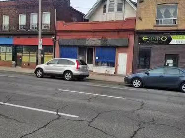 House for sale in Ancaster, Ontario