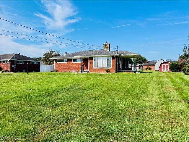 House for sale in Belpre, Ohio