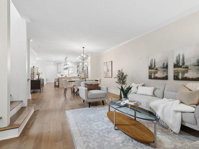 Townhouse for sale in Naperville, Illinois