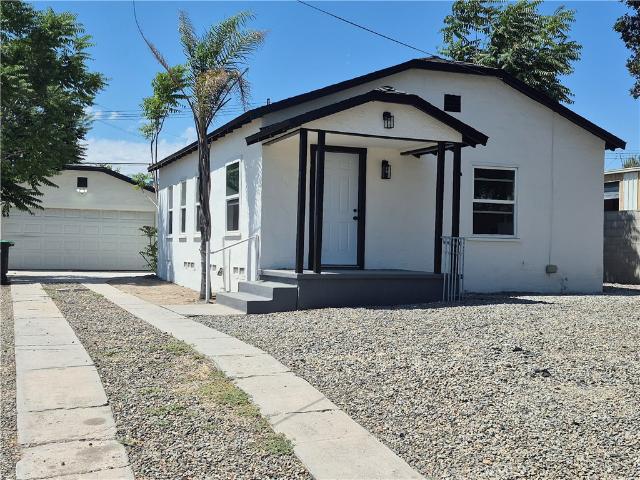 House for sale in Colton