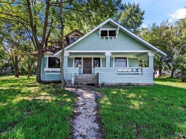House for sale in Litchfield, Illinois