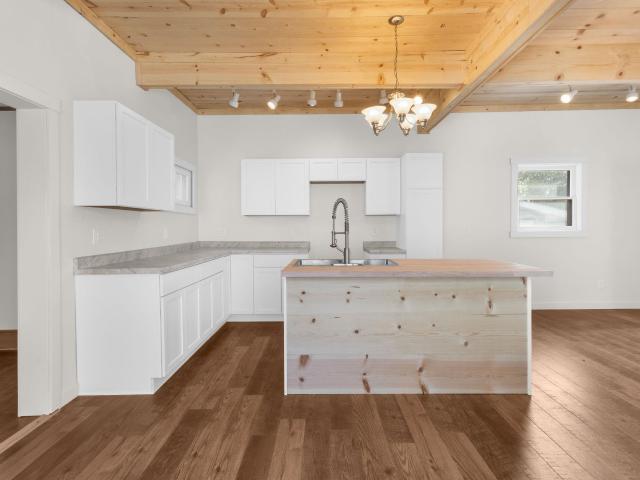 House for sale in Menekaunee, Marinette