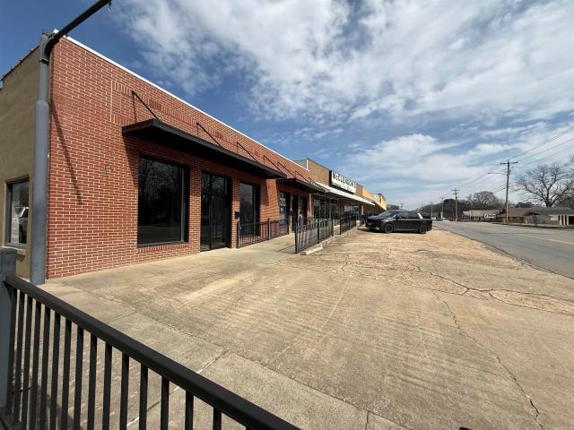 Commercial for sale in Ark