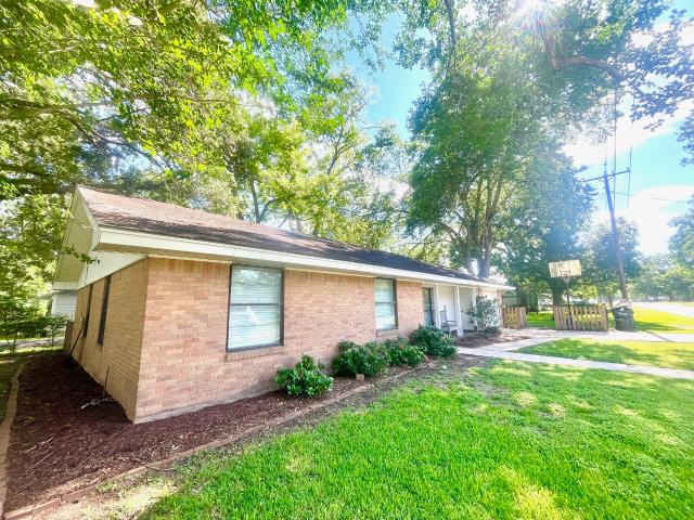 House for sale in Columbus, Texas