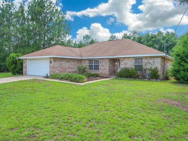 House for sale in Laurel Hill, Florida