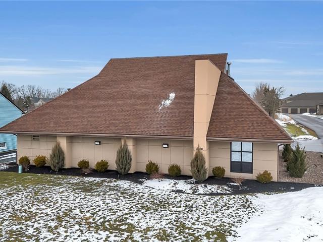 Commercial for sale in Clarence, New York