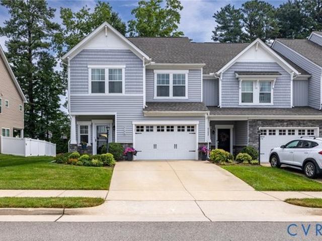 Townhouse for sale in Virginia