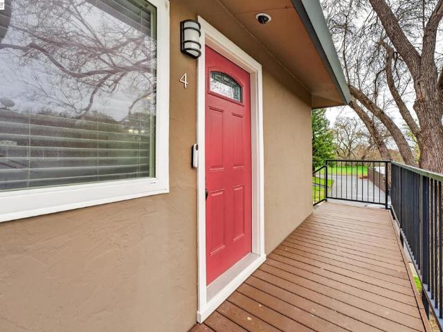 Condo for sale in Pleasanton, California