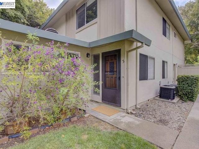 Condo for sale in Pleasanton, California