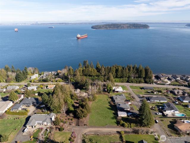 Land for sale in Manchester, Washington