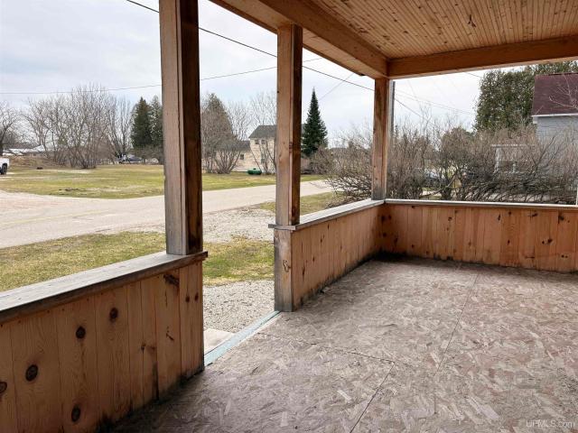 House for sale in Nahma, Michigan