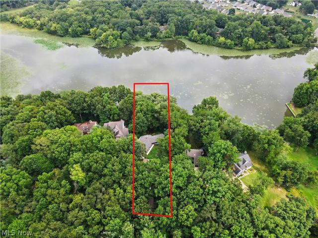 House for sale in New Franklin, Ohio