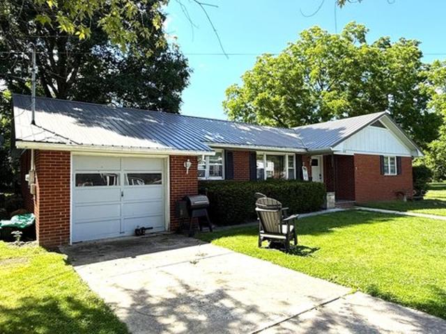 House for sale in Buckeye, West Virginia