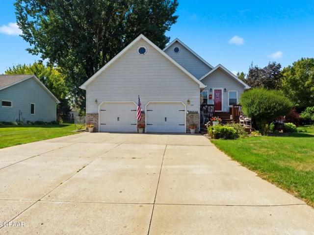 House for sale in East Grand Forks, Minnesota