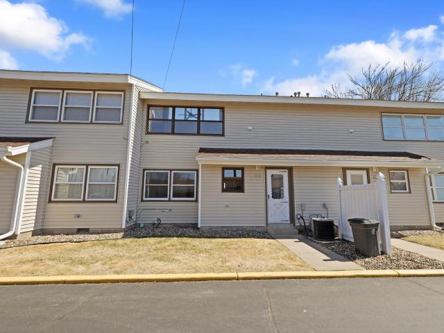 Townhouse for sale in Farmington, Minnesota