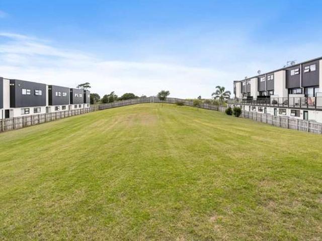 Townhouse for sale in Bay Of Plenty