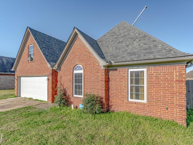House for sale in Ark