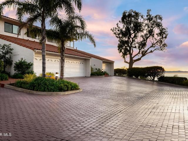 Condo for sale in Ventura, California