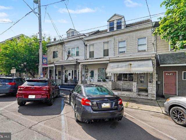 Townhouse for sale in Mahanoy City, Pennsylvania