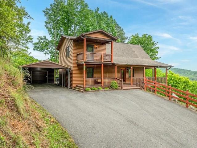 Townhouse for sale in Murphy