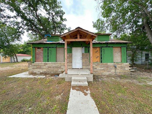 House for sale in Lockhart, Texas