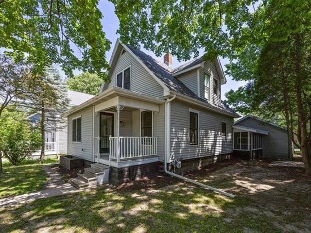 House for sale in Iowa City, Iowa